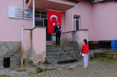 Tek öğrencisi olan okulda tören; ‘İşte Cumhuriyet tam olarak budur’