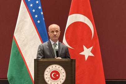 YÖK Başkanı Özvar, Cumhuriyet Bayramı'nı Semerkant'ta kutladı