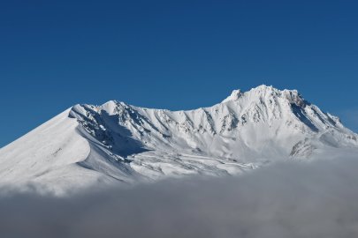 Erciyes Dağı'nın zirvesi beyaza büründü