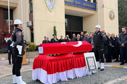 Hayatını kaybeden eski Bakan Erkan için Emniyet Genel Müdürlüğü'nde tören 