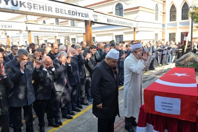Muratpaşa Kaymakamı Kara, Konya'da toprağa verildi 