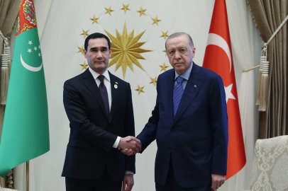 Cumhurbaşkanı Erdoğan, Türkmenistan Devlet Başkanı Berdimuhammedov ile görüştü 