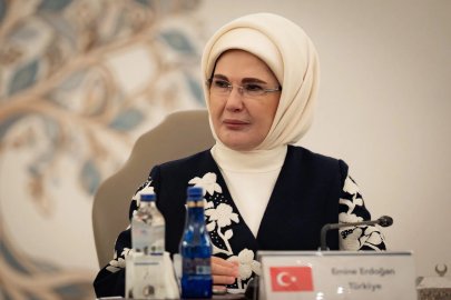 Emine Erdoğan, lider eşleriyle bir araya geldi