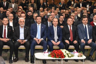  Necmettin Erbakan doğumunun 100'üncü yılında Konya'da anıldı 